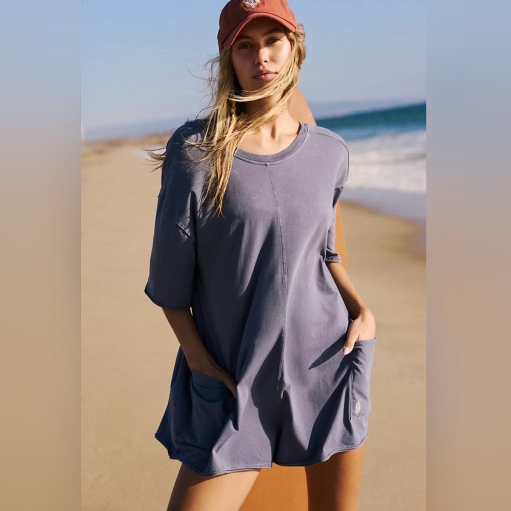 ▪️NWT Free People Hot Shot Tee Romper in India Blue